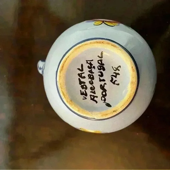 Grannycore Blue Vintage Floral Pitcher - Picture 6 of 7